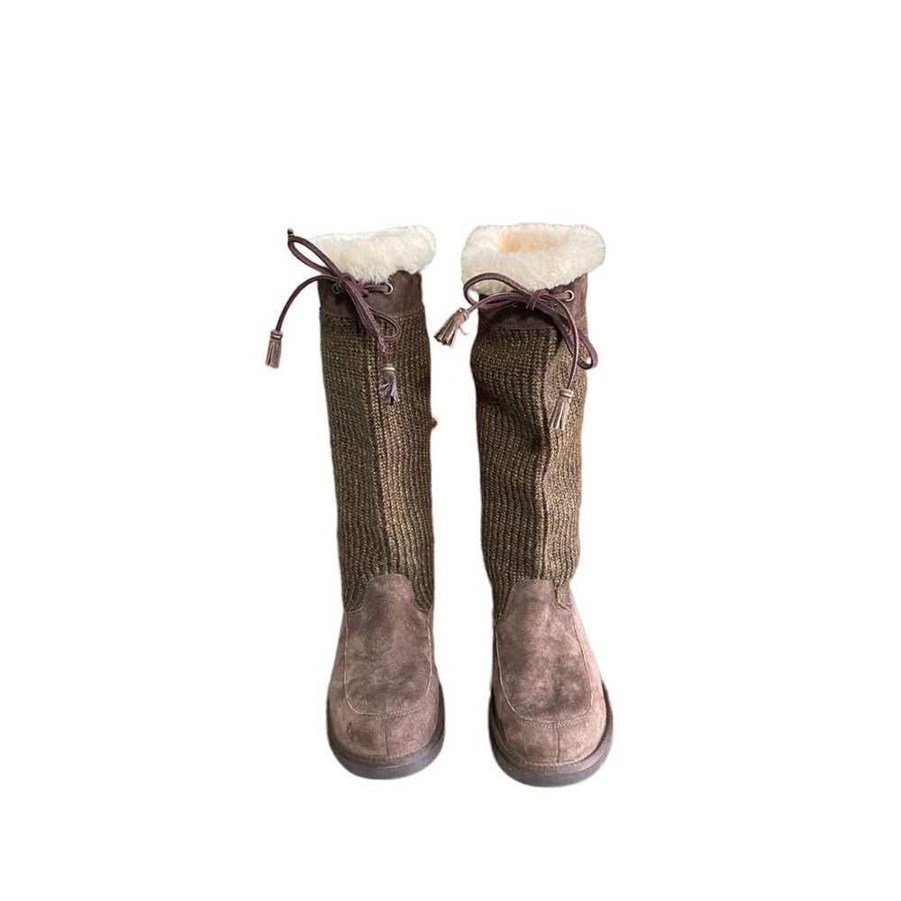 Womens UGG 5733 Chestnut Suburb Crochet boots size 11